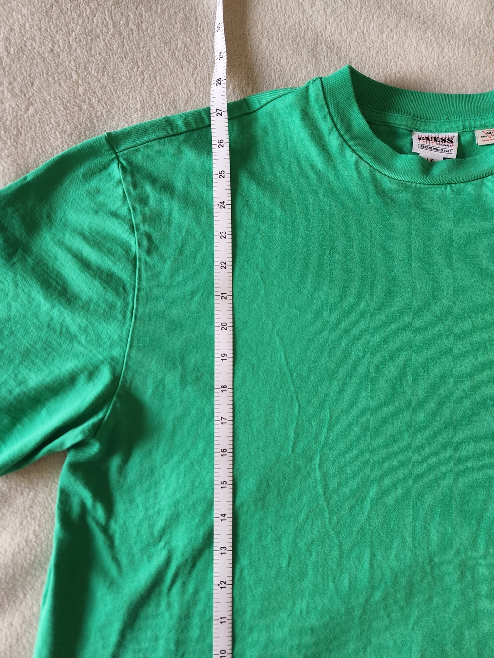 Guess Plain Classic Pocket T Shirt Green size Large Preowned Great Condition 💥 - Picture 8 of 8